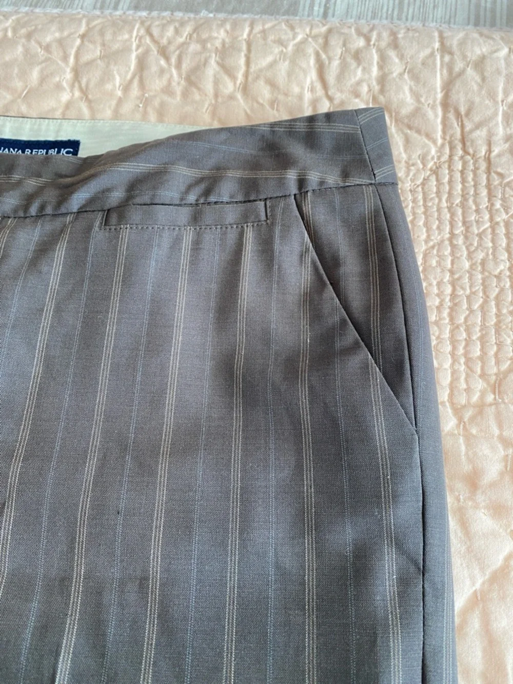 Banana Republic Brown Pinstripe Wide-Leg Trousers, Women’s Size 8 Short - Picture 9 of 13